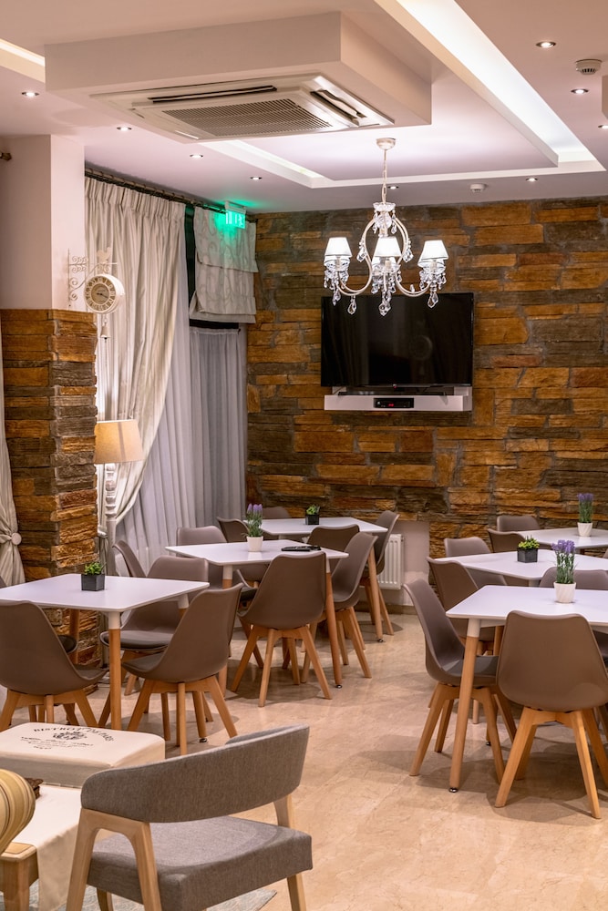Light House Hotel Alexandroupolis 50/55