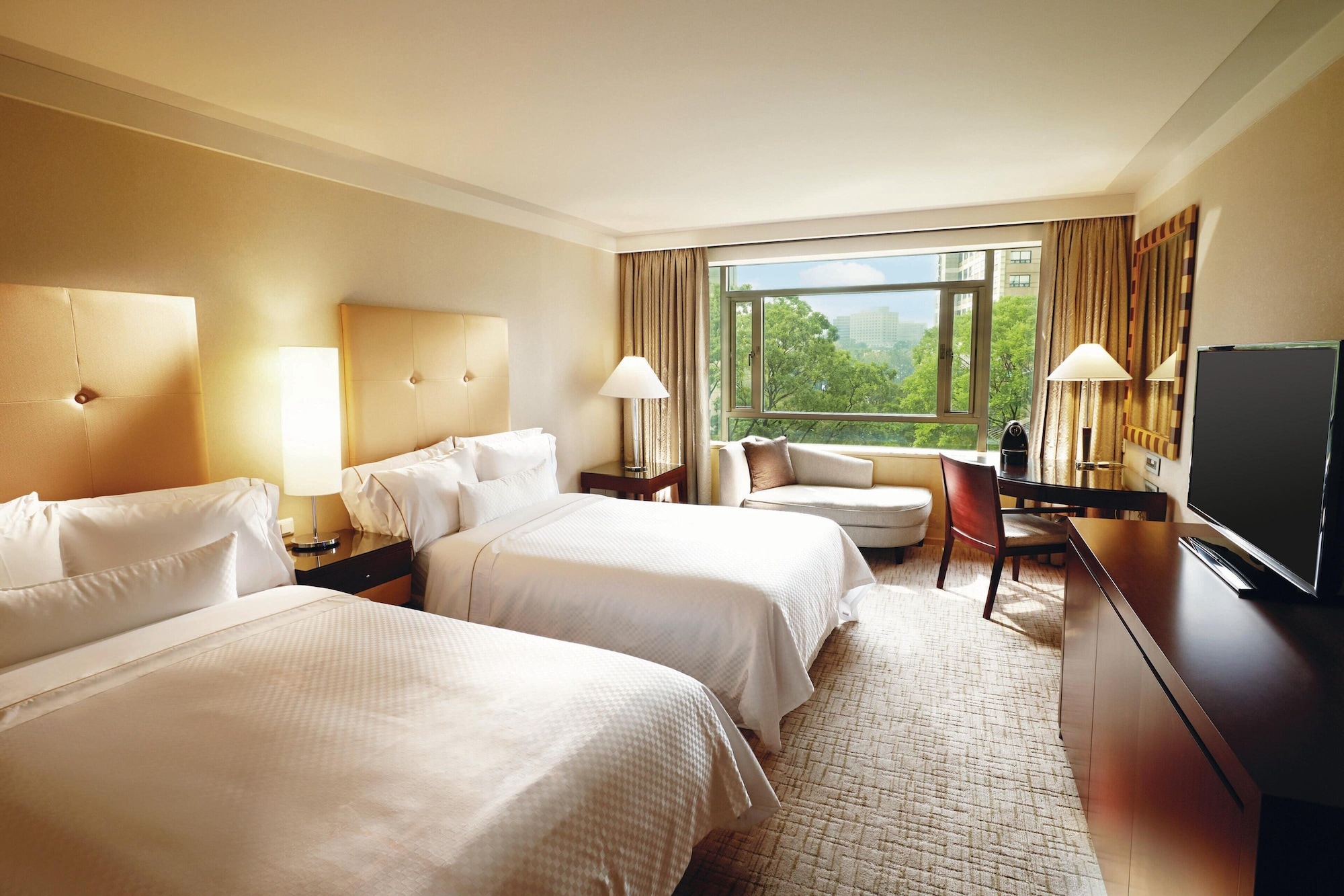 Executive, Twin Beds