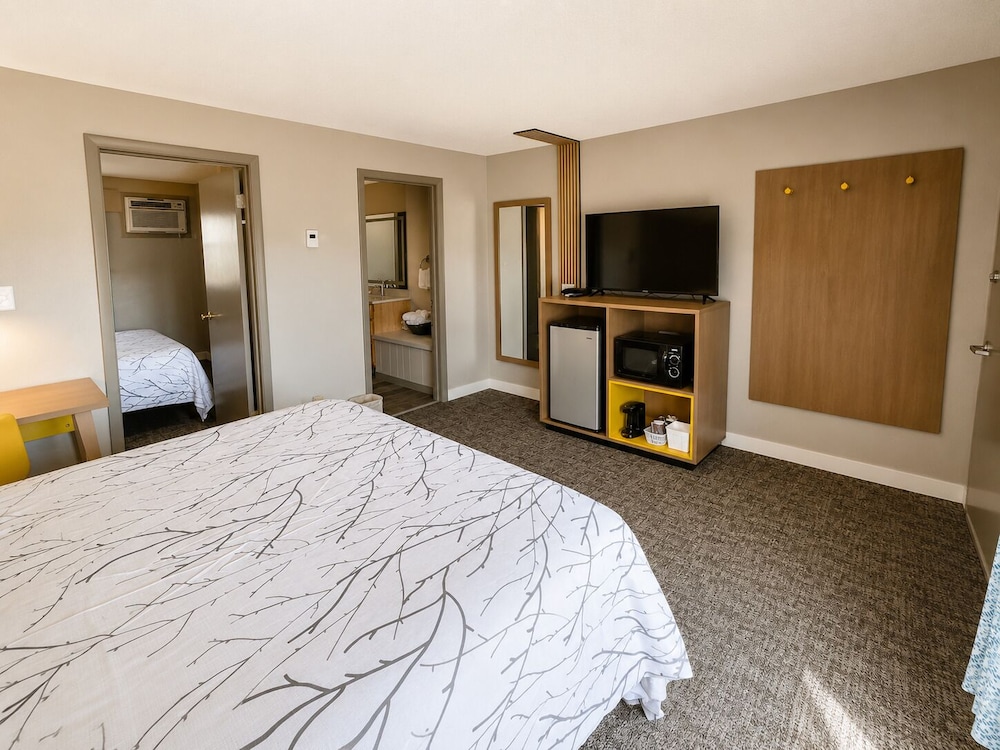 Continental Inn 19/48