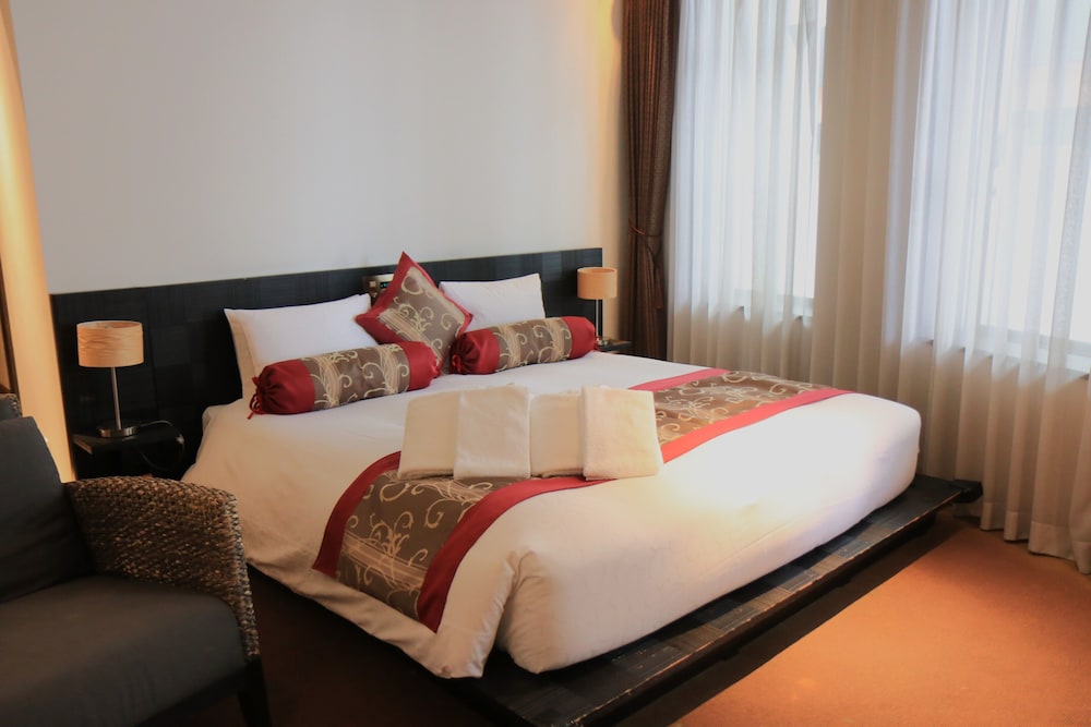 Kizashi The Suite 15/49