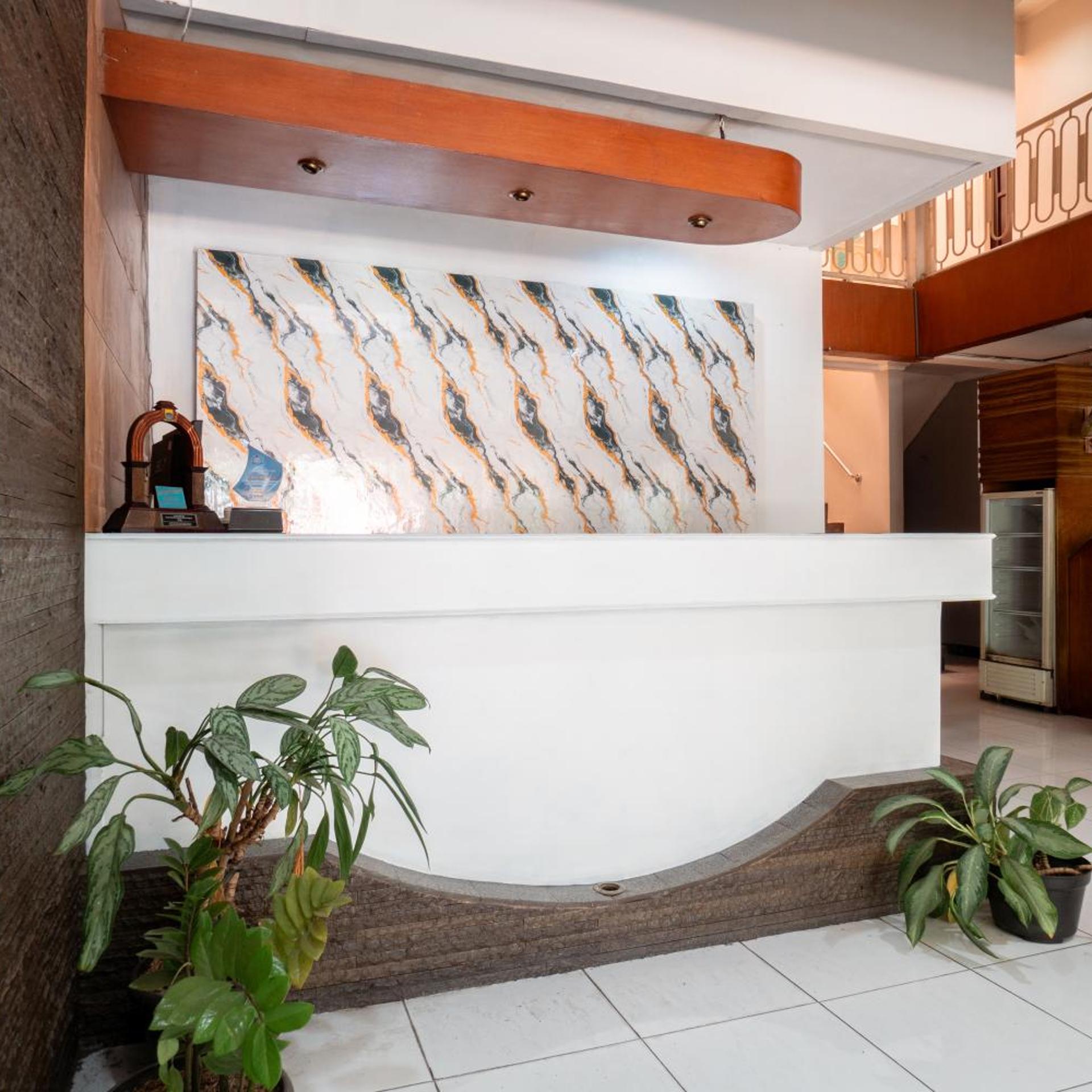 Rehat at Hotel 10 Buah Batu 9/50
