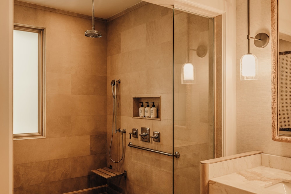 1 Bedroom, Suite, King Bed, Ocean Front, Accessible، Four Seasons Resort and Residences Puerto Rico 5/6
