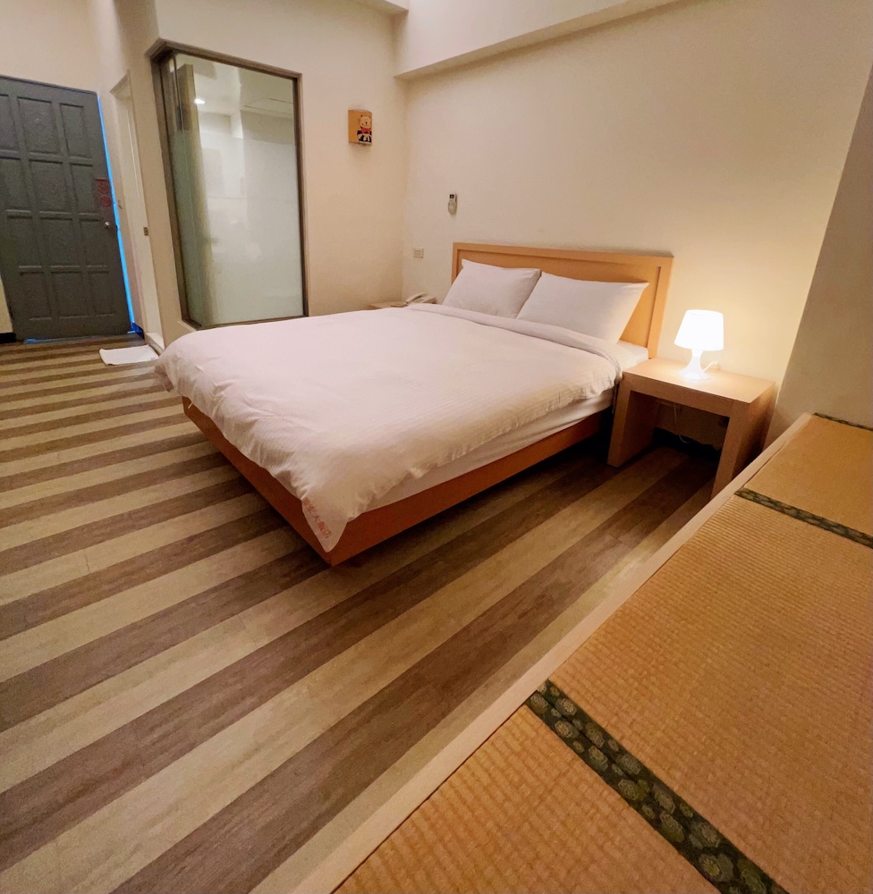 Hwa Hong Hotel 23/50