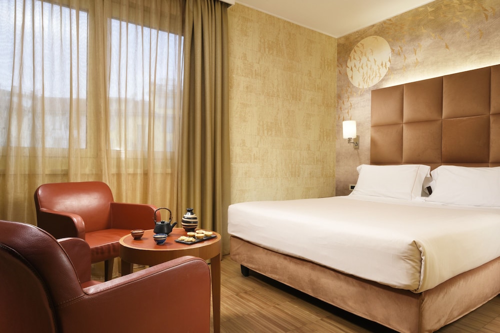 Enterprise Hotel 14/45