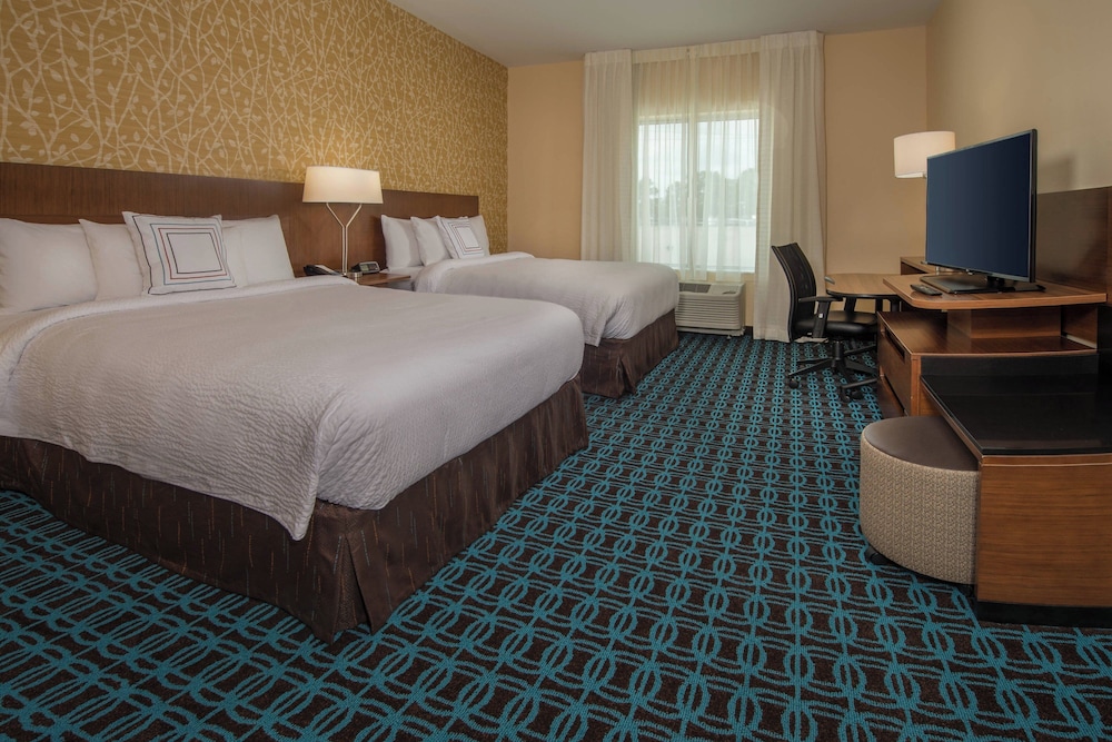 Fairfield Inn And Suites Washington 9/50
