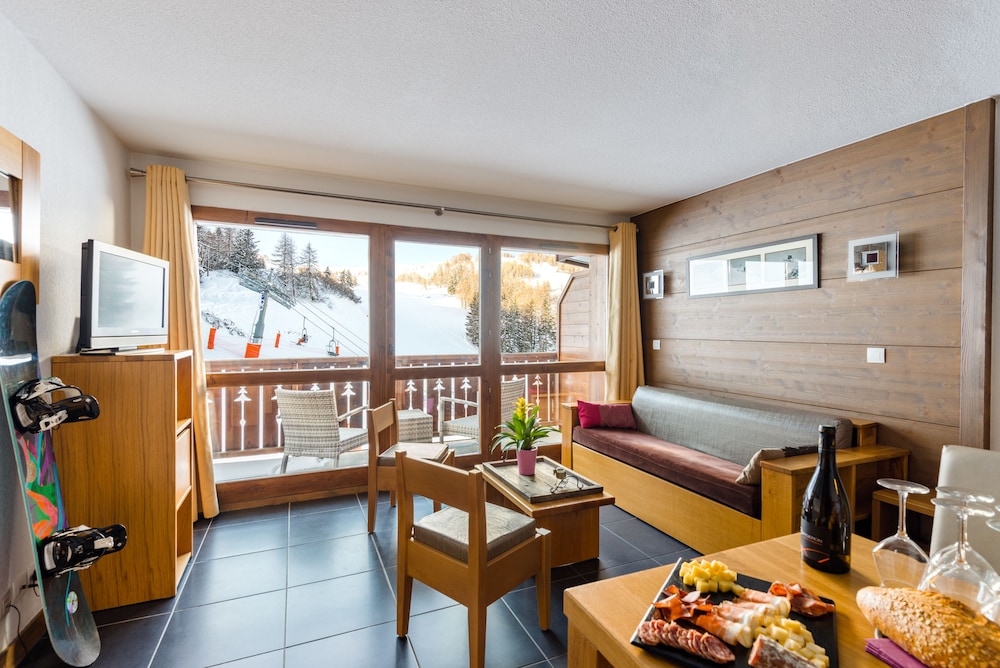 RESIDENCE LAGRANGE VACANCES LES CHALETS EDELWEISS(FORMERLY RESIDENCE LES CHALETS EDELWEISS) 22/35