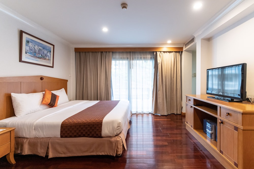 Admiral Suites Bangkok 13/50