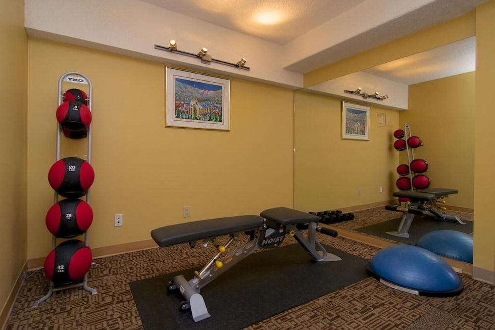 Mountain Side Hotel Whistler By Executive 34/63