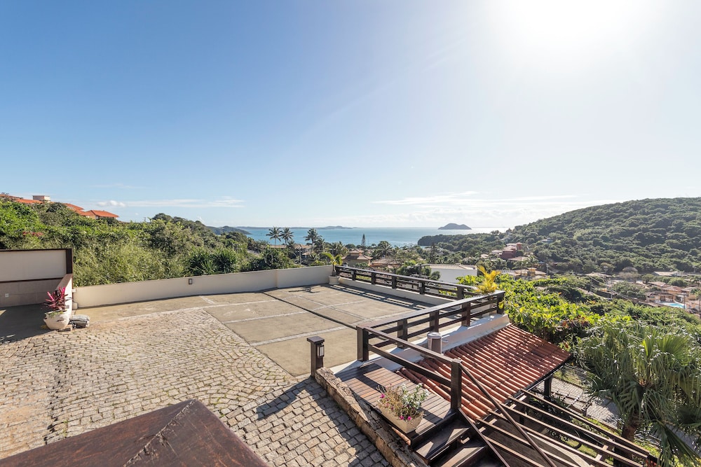 Ilha Branca Exclusive Hotel 25/50