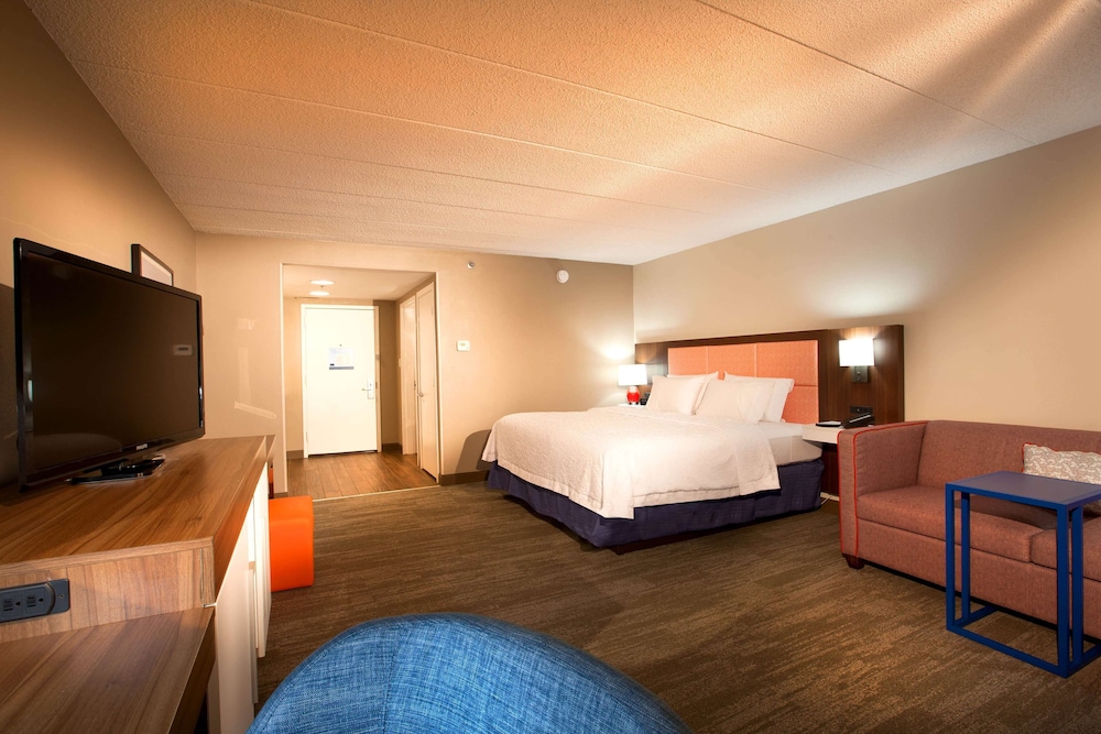Hampton Inn Pennsville 10/48