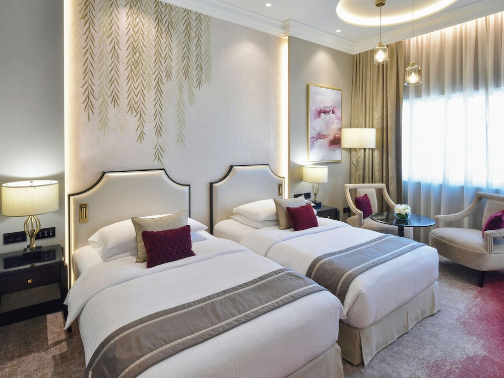 MOVENPICK HOTEL BAHRAIN 23/72