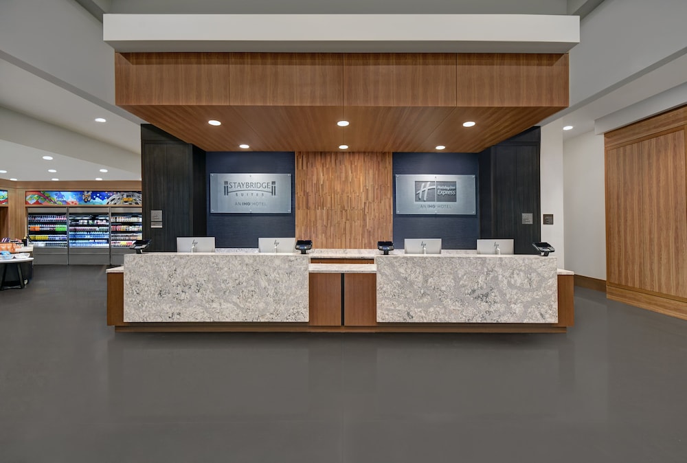 Staybridge Suites Houston Galleria Area 12/63