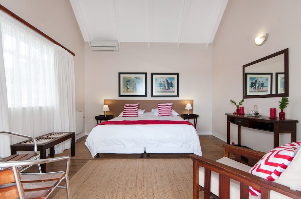 Millard Crescent Guest House 4/31