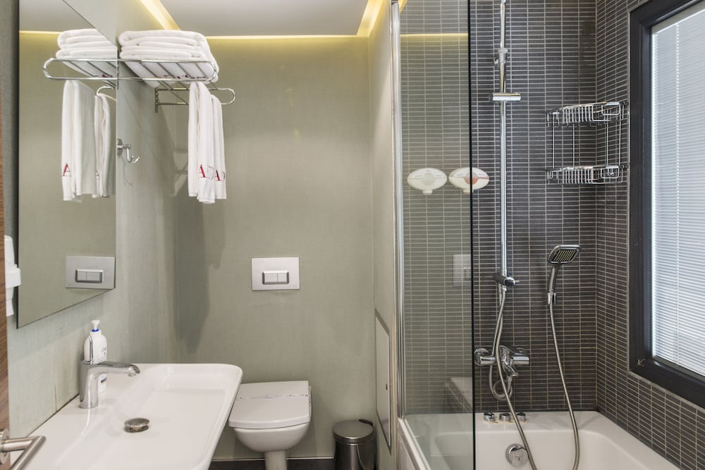 Aston Hotel Taksim (ex Aston Residence Hotel) 64/70