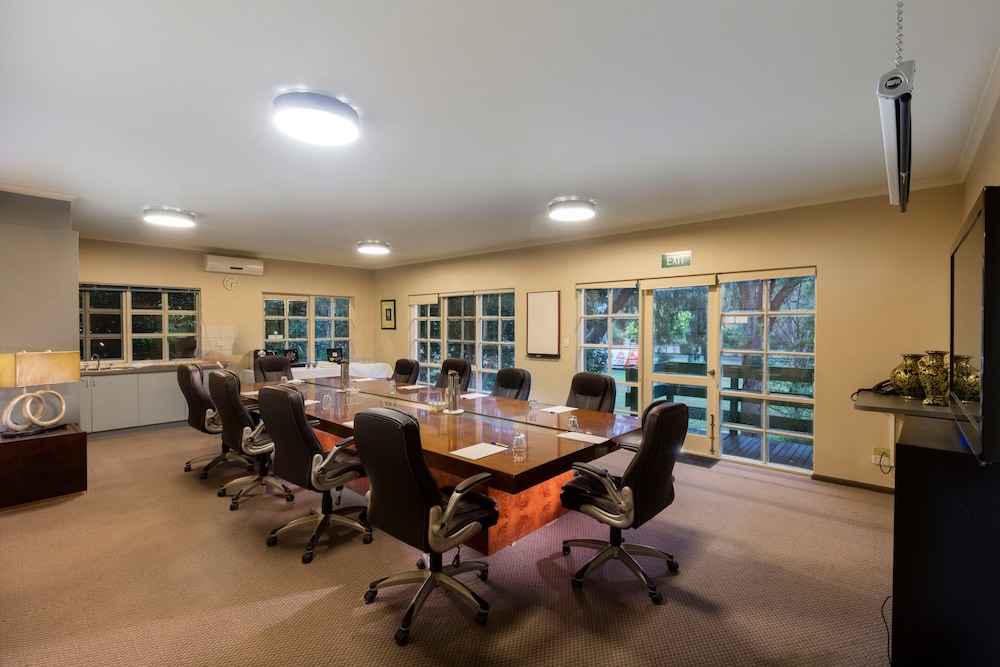 Eltham Gateway Hotel and Conference Centre 25/37