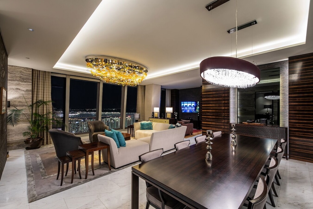 Oakwood Premier Incheon 26/28