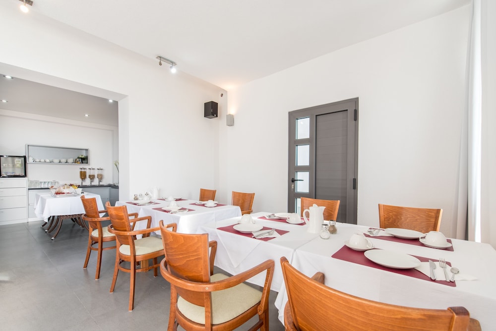 Beachfront Villa Mediteran 19/50
