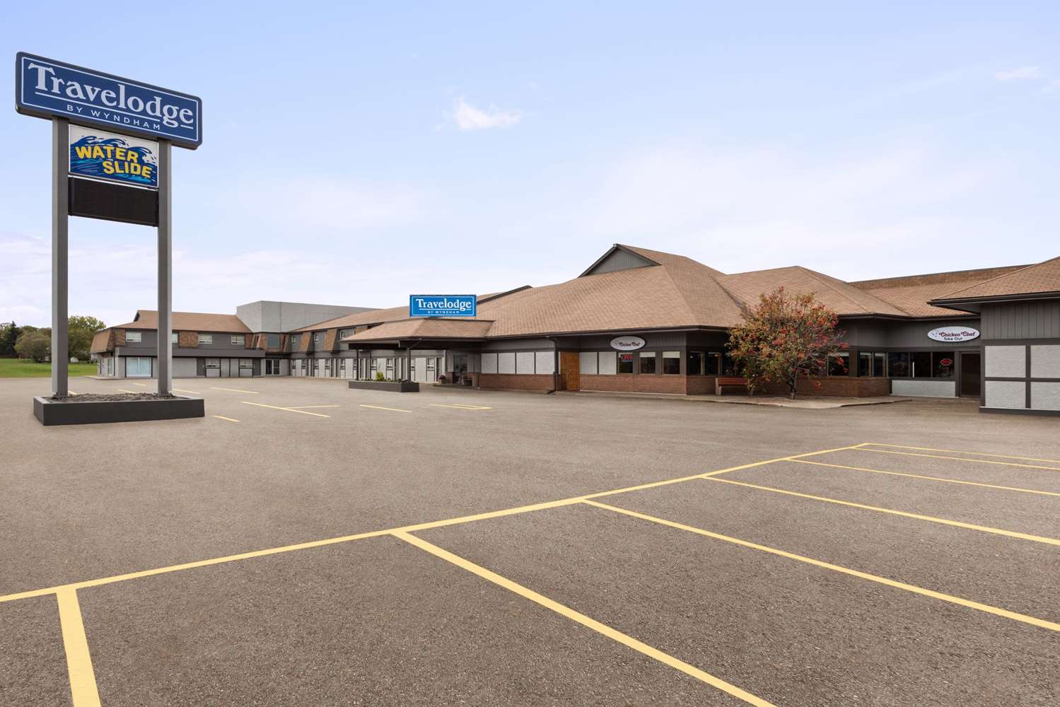 Travelodge By Wyndham Brandon 14/25