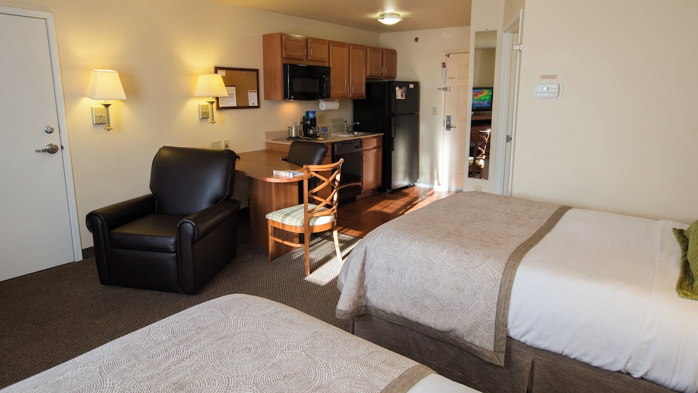 Candlewood Suites Springfield 35/57