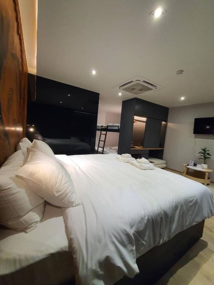 The Nhorm Hotel Ratchada 11/45
