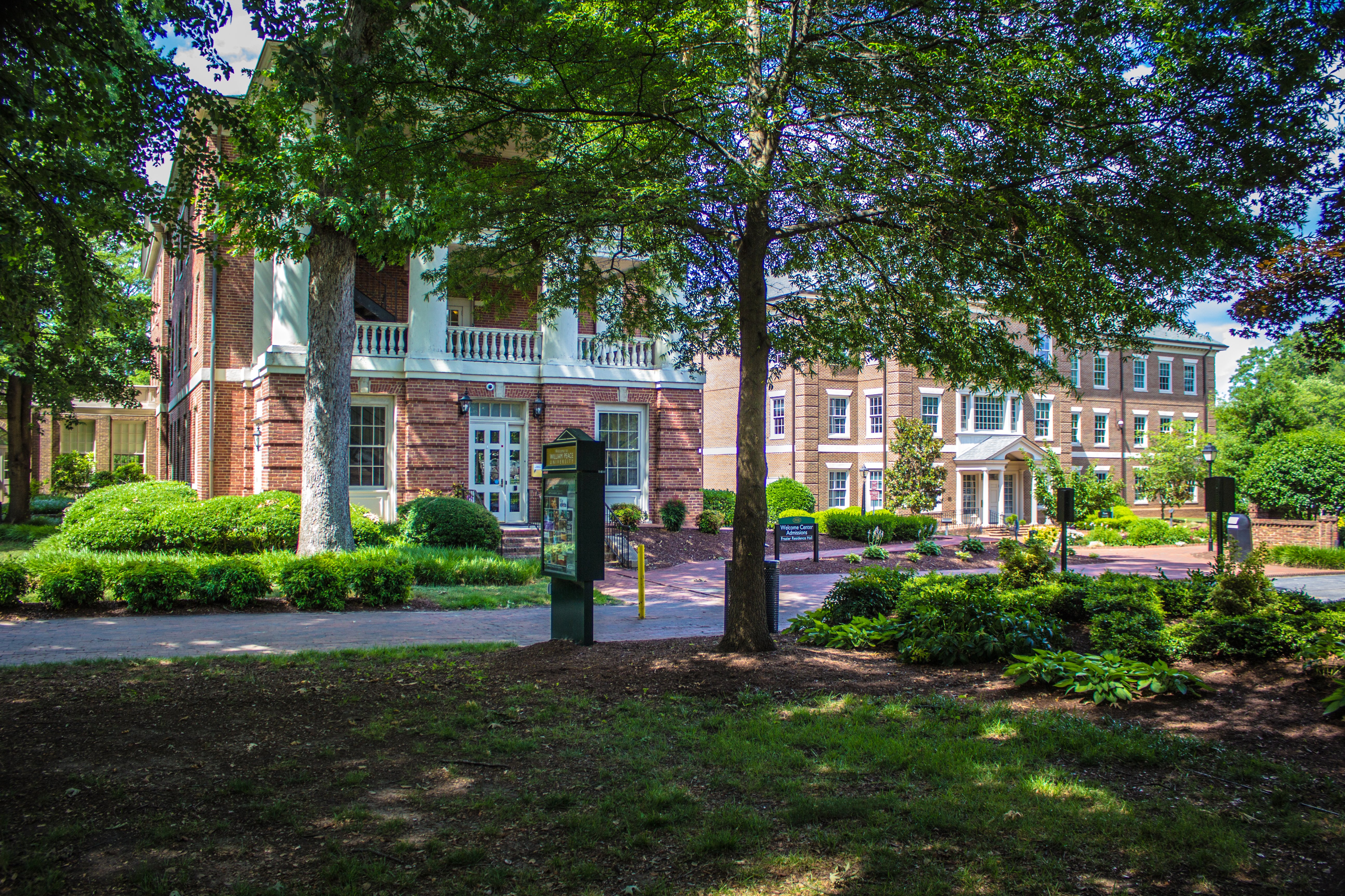 Holiday Inn Express Hotel and Suites Raleigh Sw Nc State 78/80