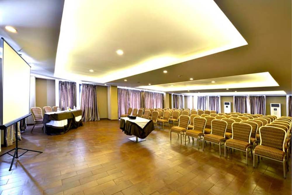 Grand Serela Kuta Bali 22/38