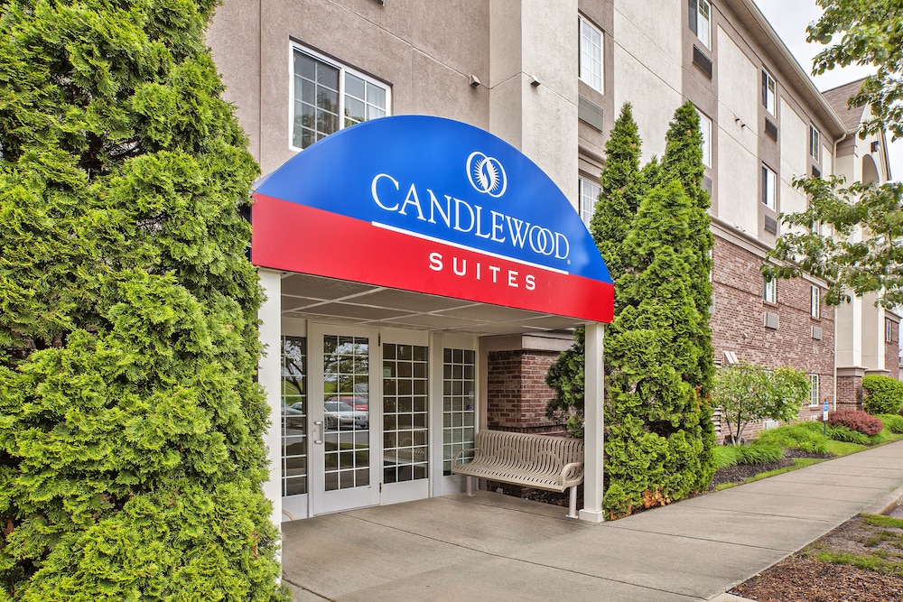 Candlewood Suites Indianapolis 1/39