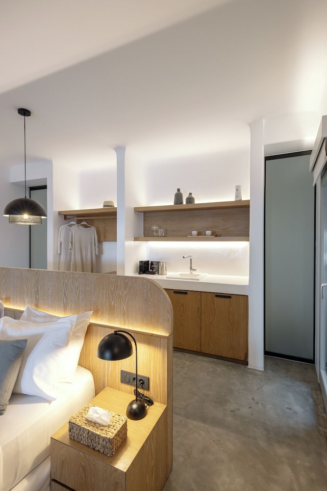 Melidonia Suites 9/49