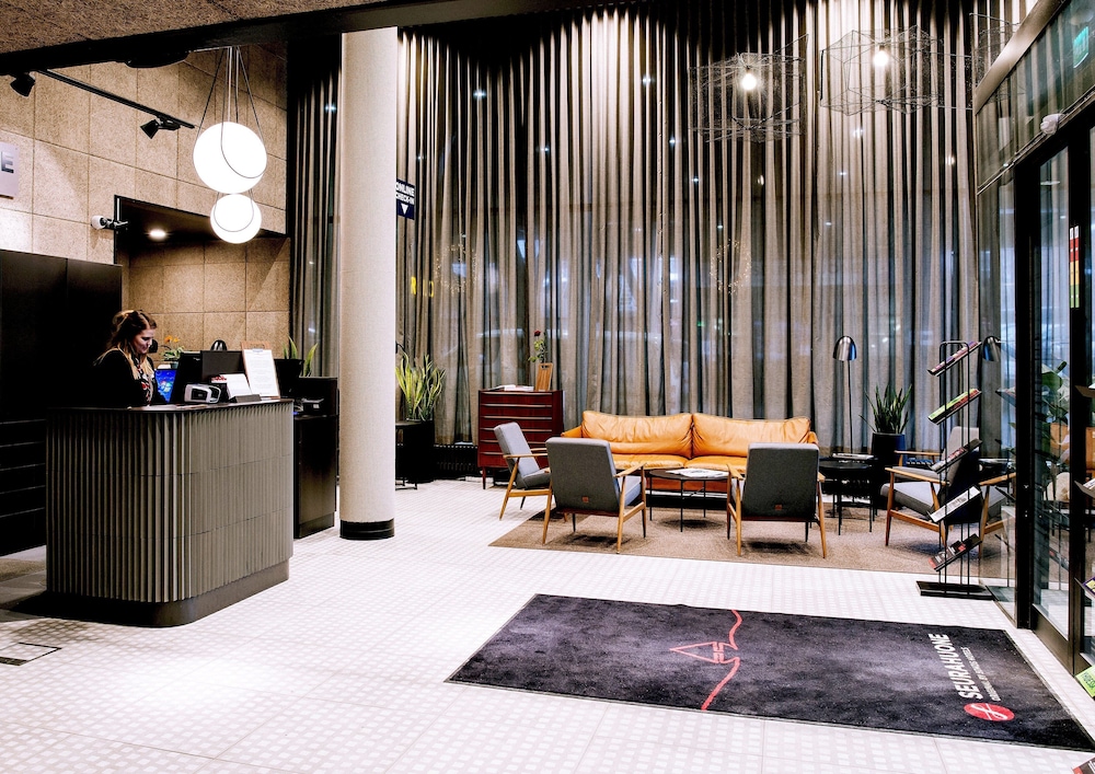 lobby