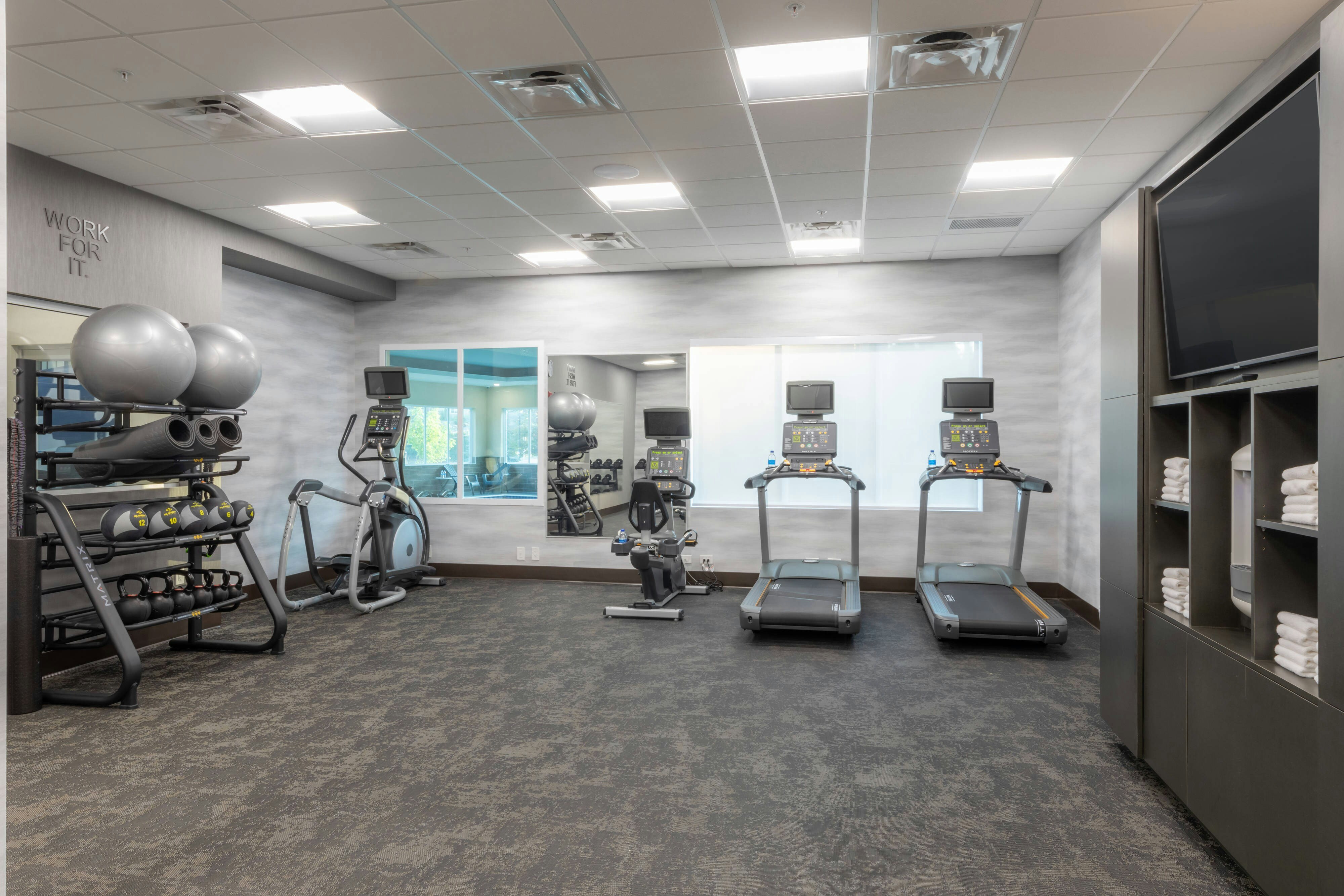 Fairfield Inn & Suites by Marriott Salmon Arm 5/12