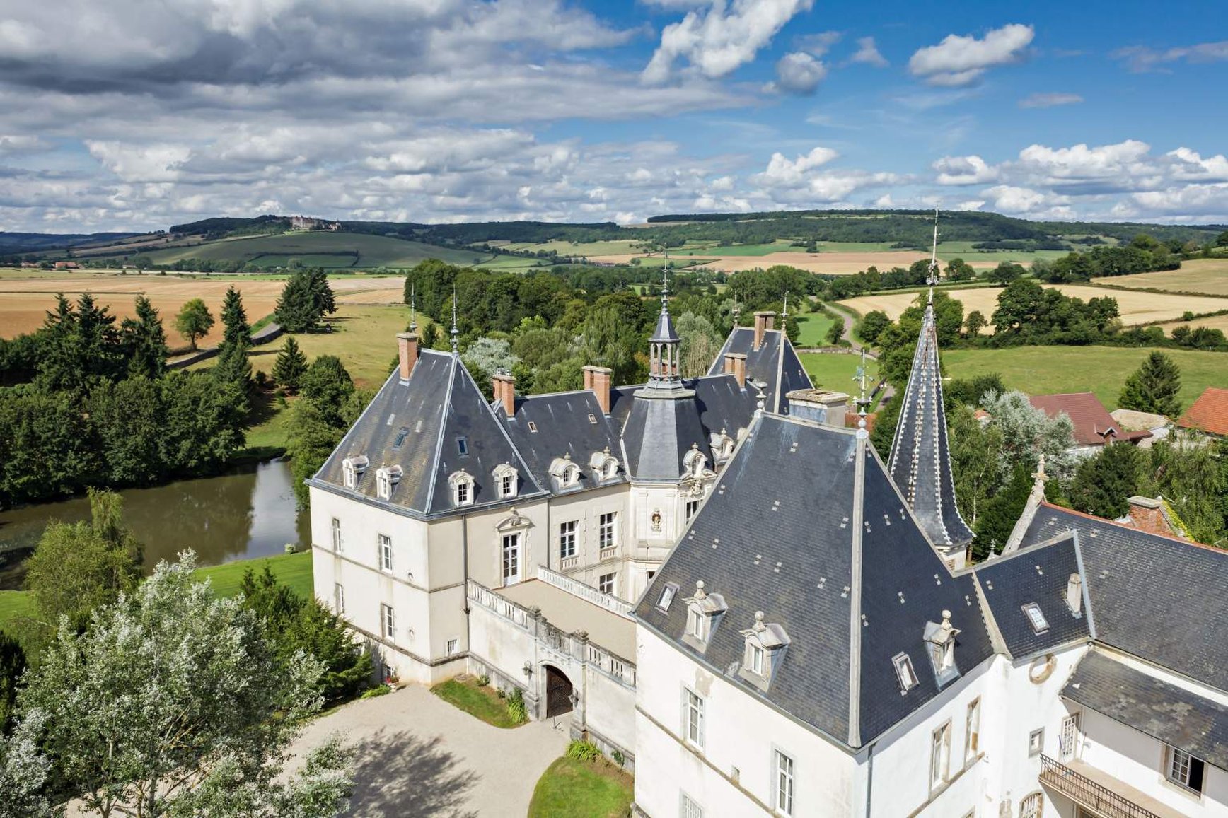 Chateau Sainte Sabine 53/53