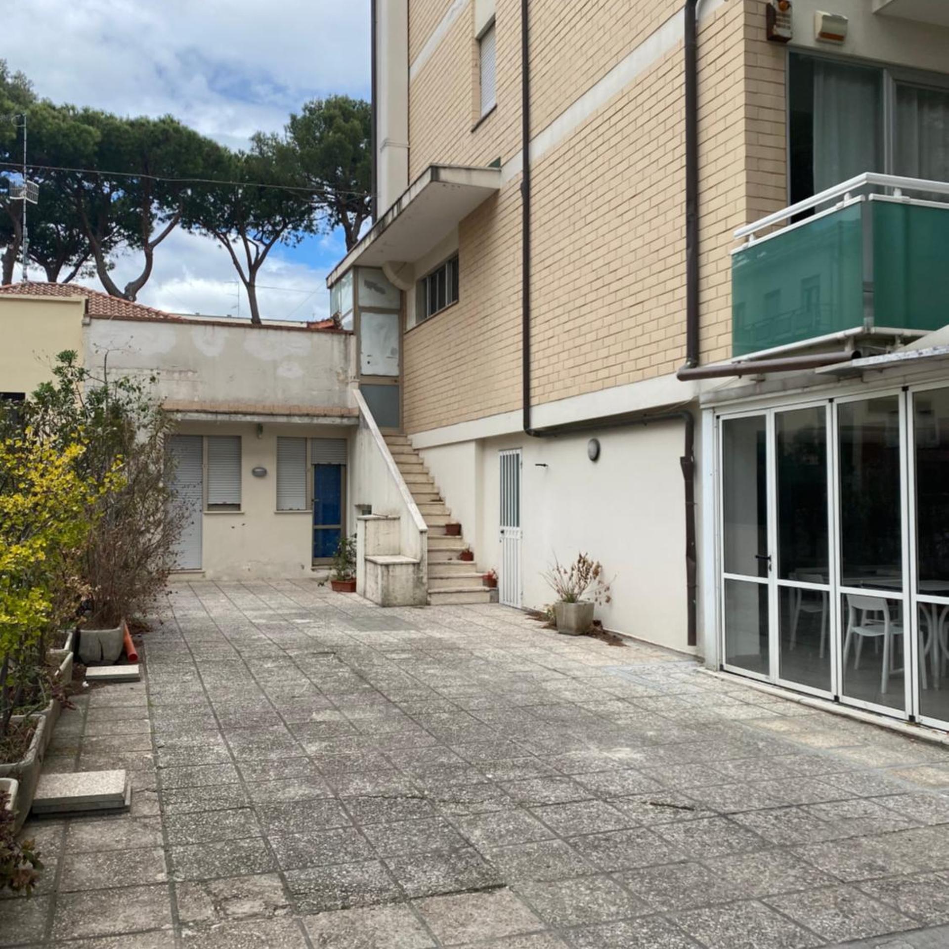 Hotel Modenese 42/50