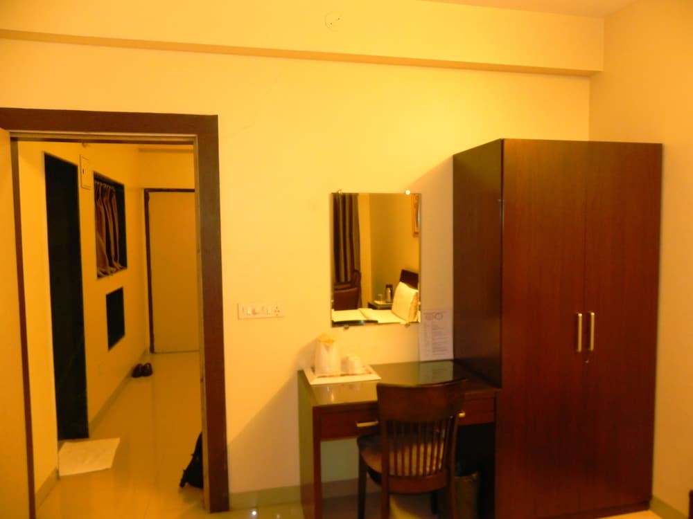 Hotel Reeva Suites 25/25