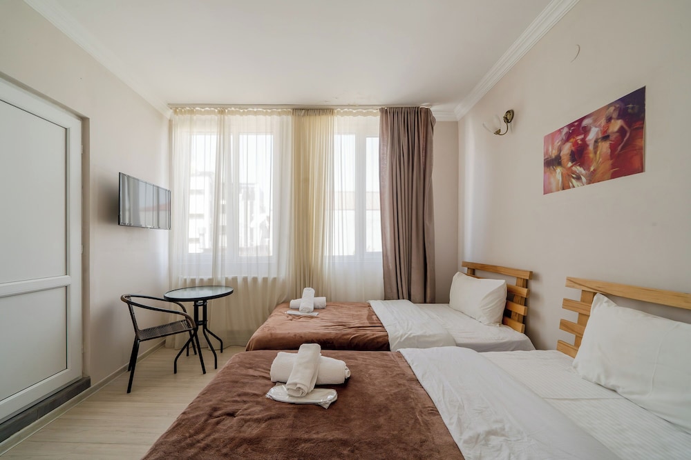 Hotel Tato 19/50