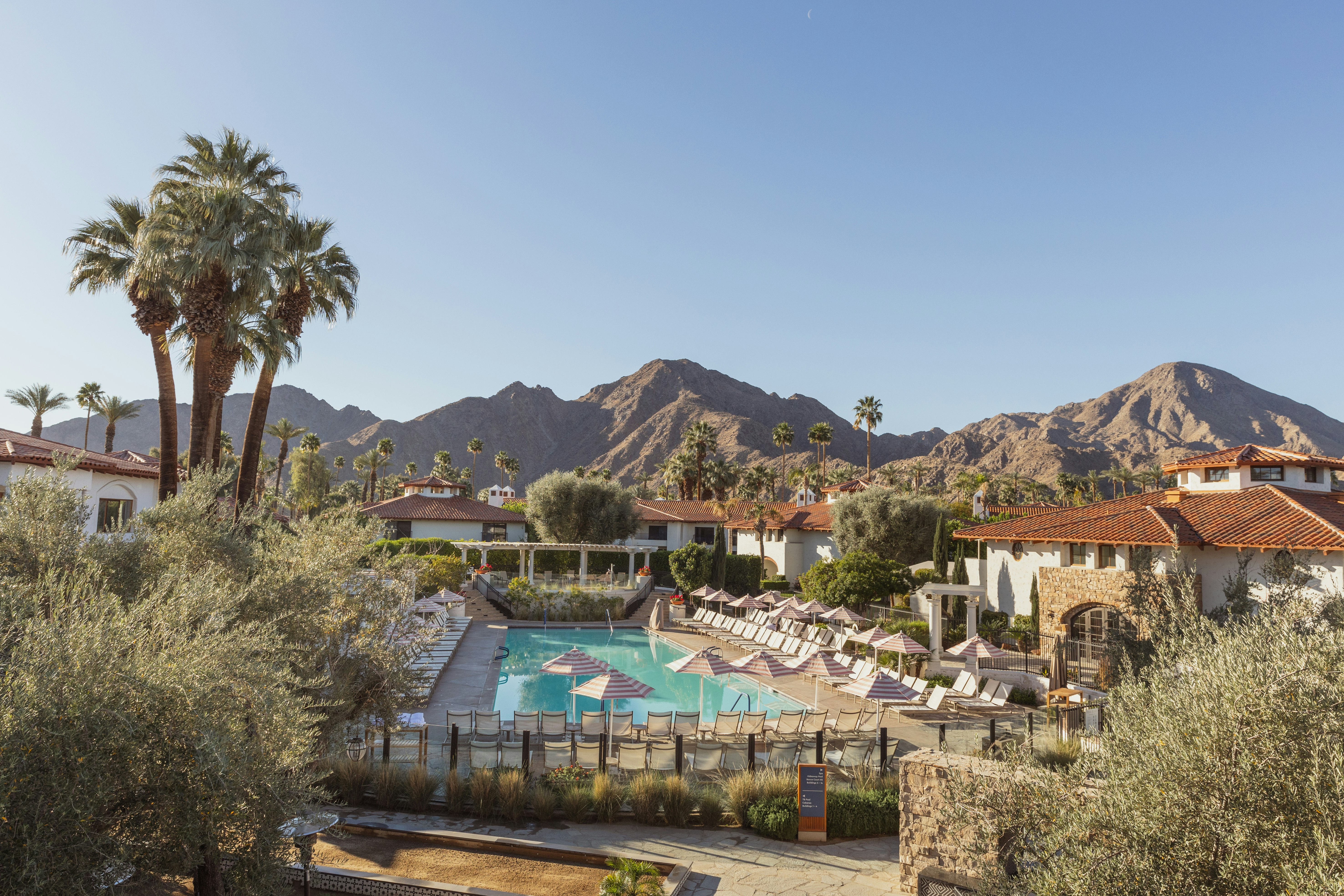 Tommy Bahama Miramonte Resort & Spa 38/41