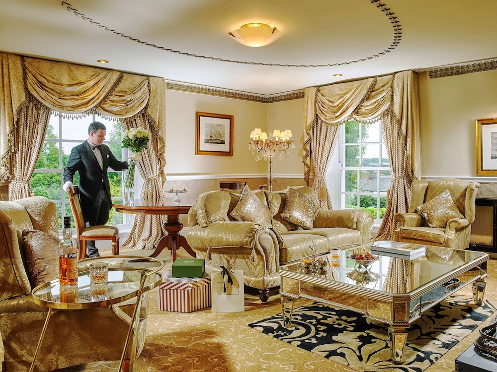Hayfield Manor Hotel 36/63