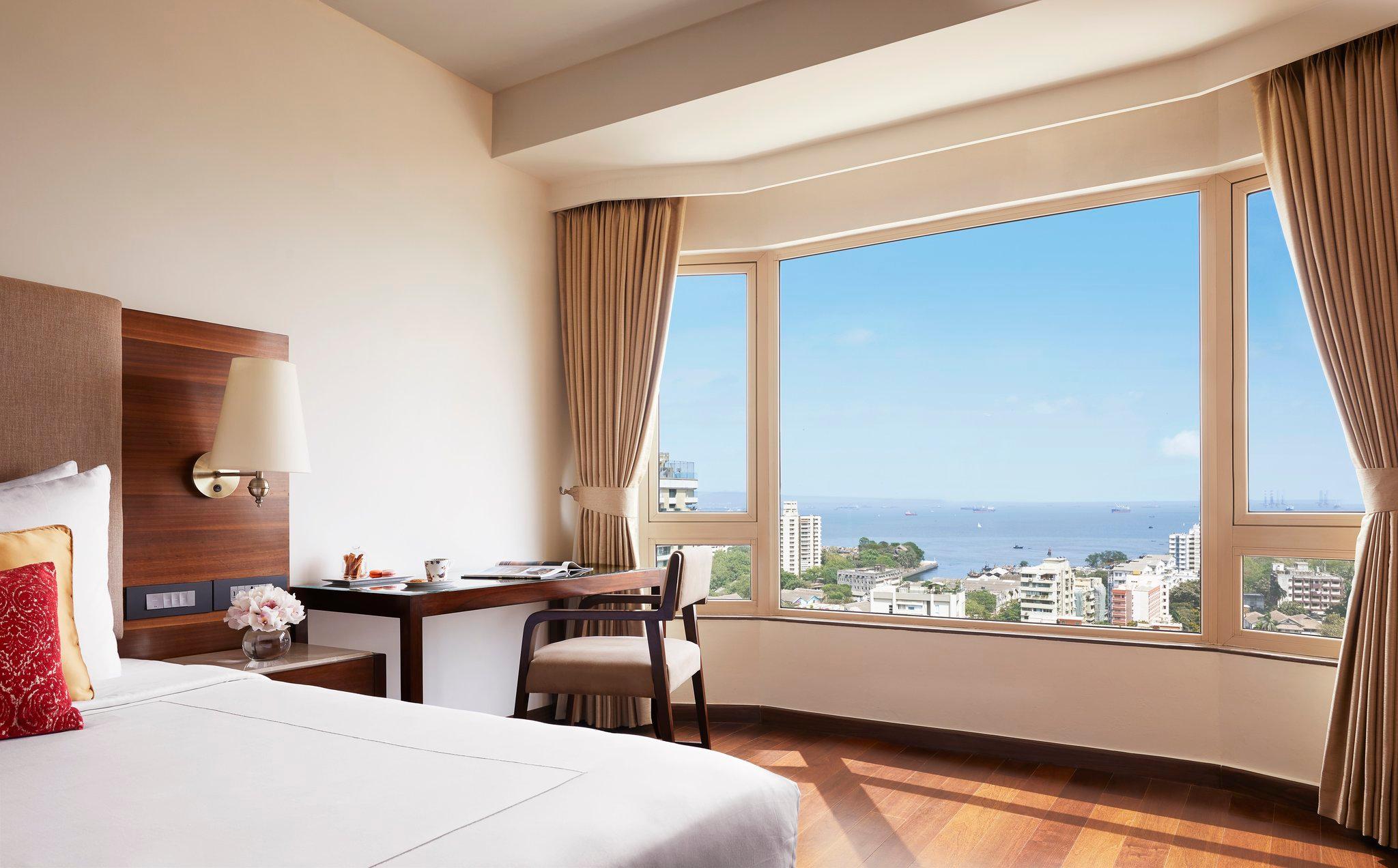 Premium Room City View Queen Bed