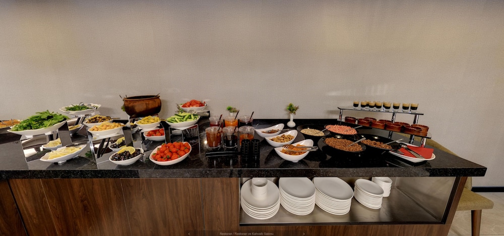 Leo Suites Hotel 28/37