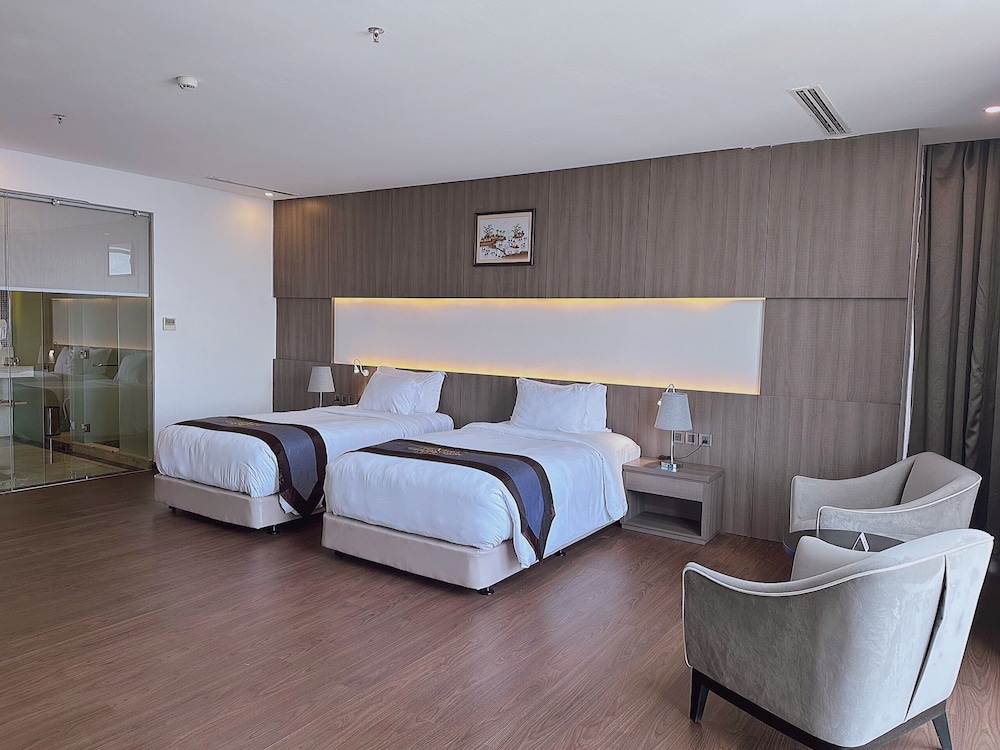 The Mira Central Park Hotel 18/71
