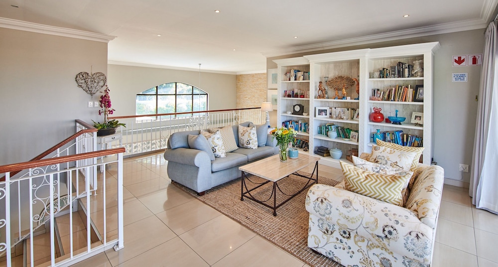 The Hamptons Guest House 22/50