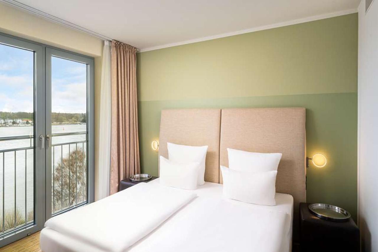 Premier Inn Hamburg Finkenwerder Elbufer 11/34