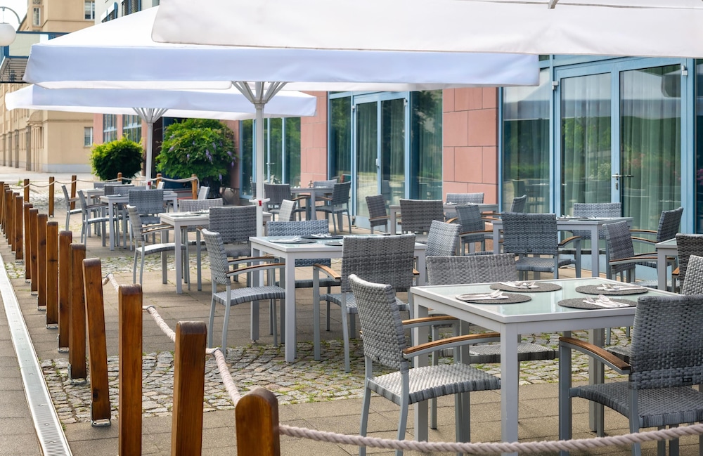Radisson Blu Furst Leopold Dessau 55/74