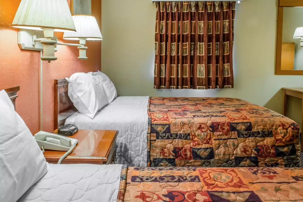 Rodeway Inn Allentown 20/34