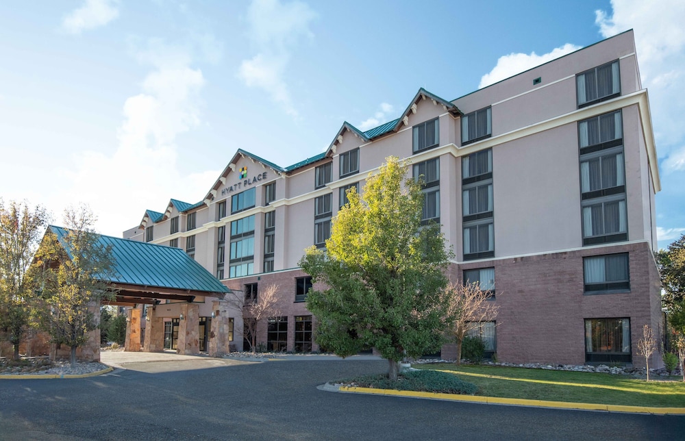 Hyatt Place Denver-South/Park Meadows 63/66
