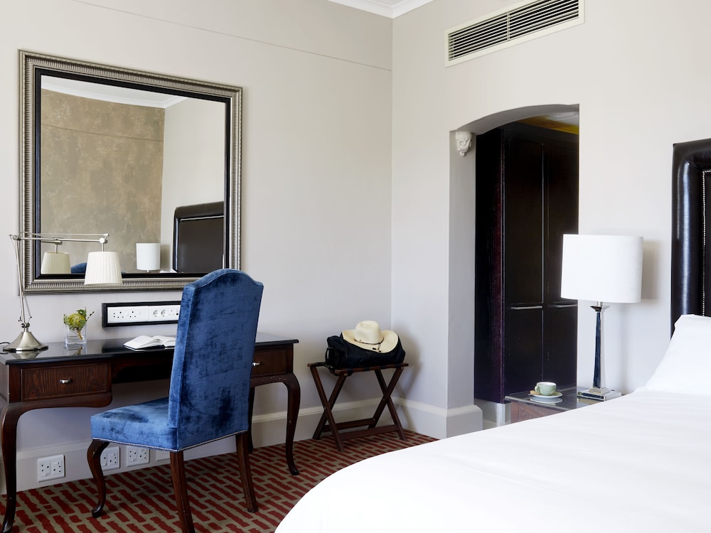 The Victoria & Alfred Hotel 39/50