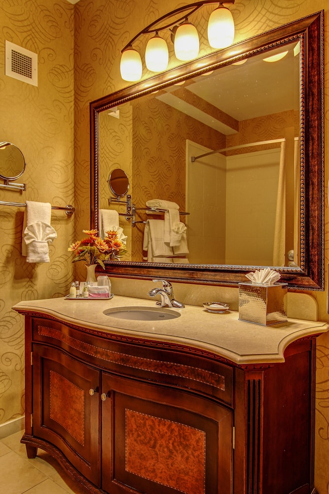 The Wildwood Hotel 66/68