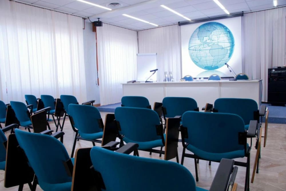 Hotel Touring Falconara Marittima 31/36