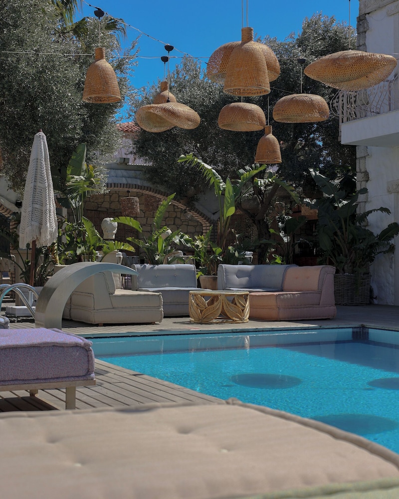 Rupa Hotel Alacati- Adults Only 40/50
