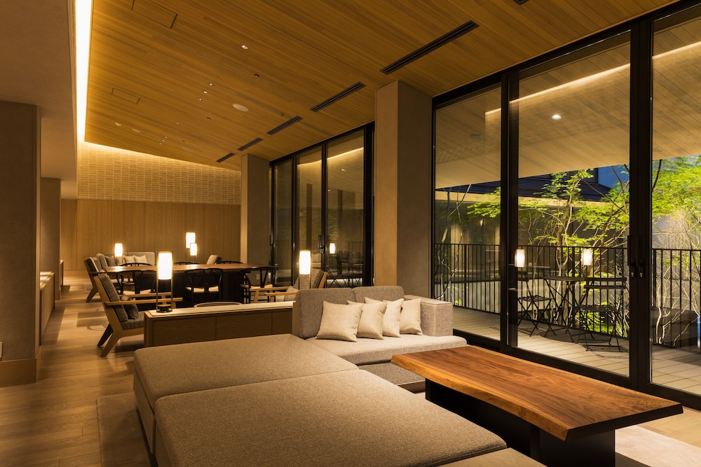 HOTEL METROPOLITAN KAMAKURA 40/50