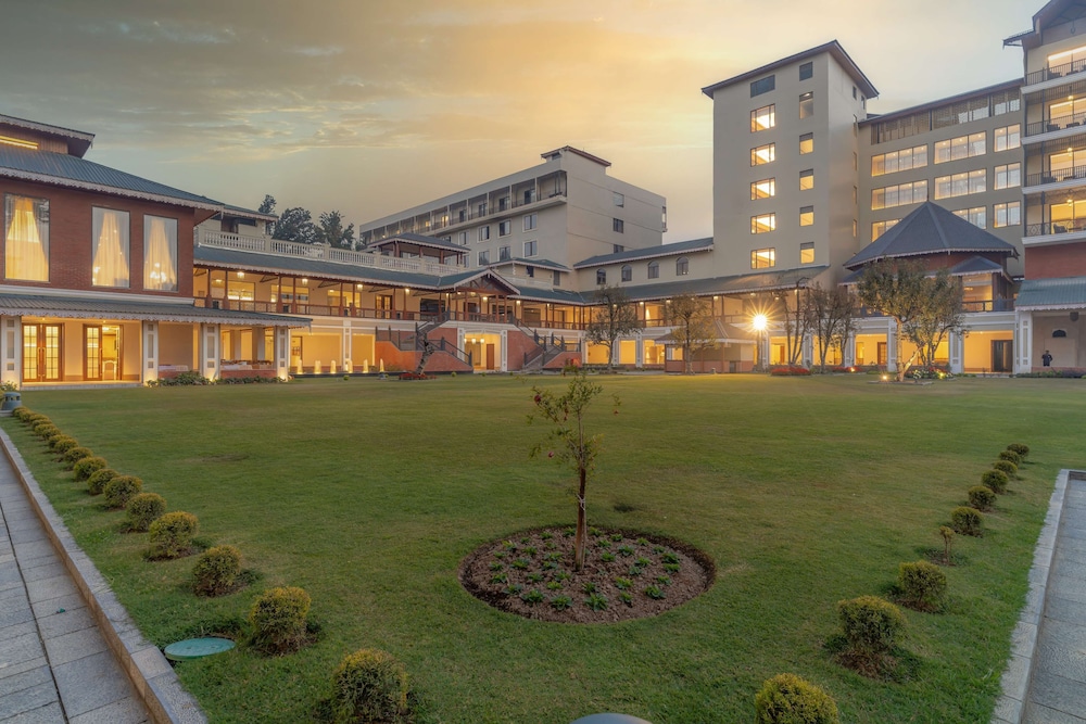 Radisson Collection Hotel & Spa, Riverfront Srinagar 48/50